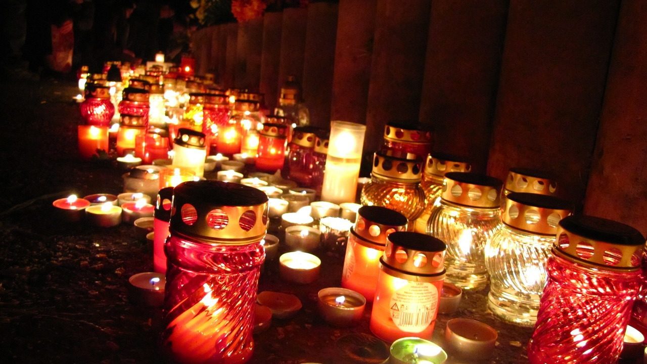 Comerciantes mexicanos esperan que ventas ‘revivan’ durante celebración del Día de Muertos