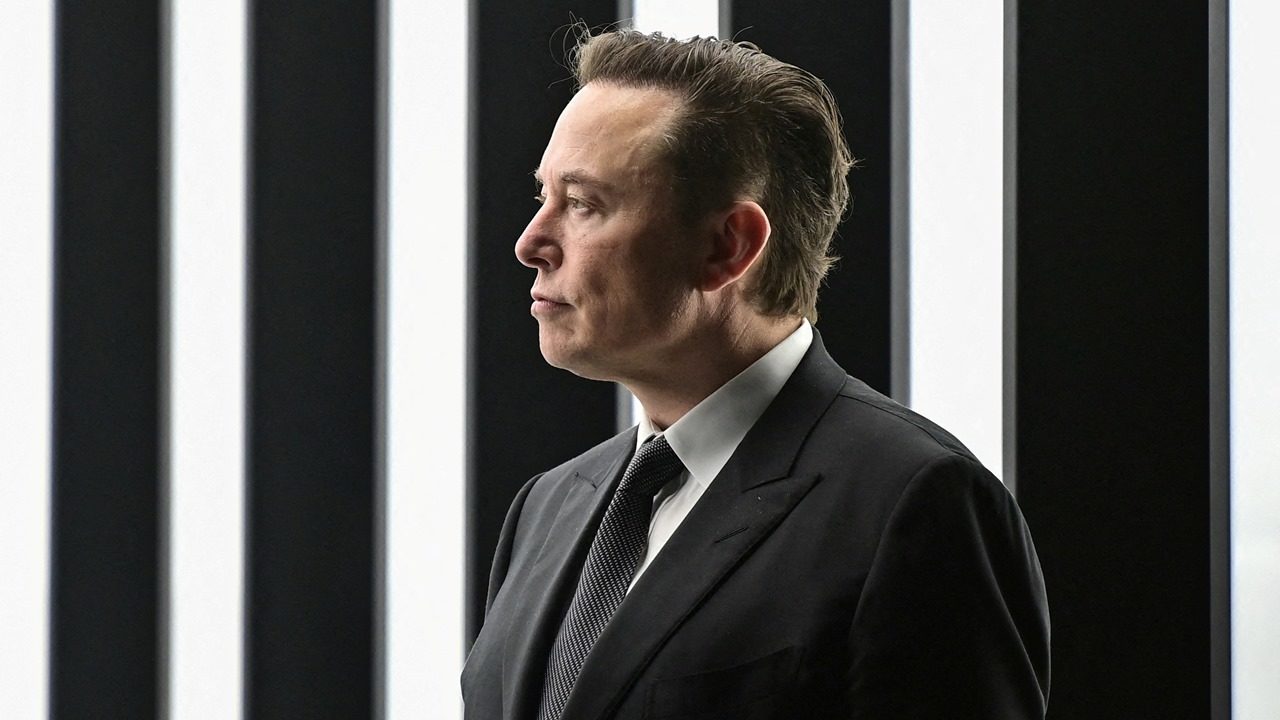 Explicación: ¿Qué pasará con el paquete salarial de 56,000 mdd del CEO de Tesla, Elon Musk?