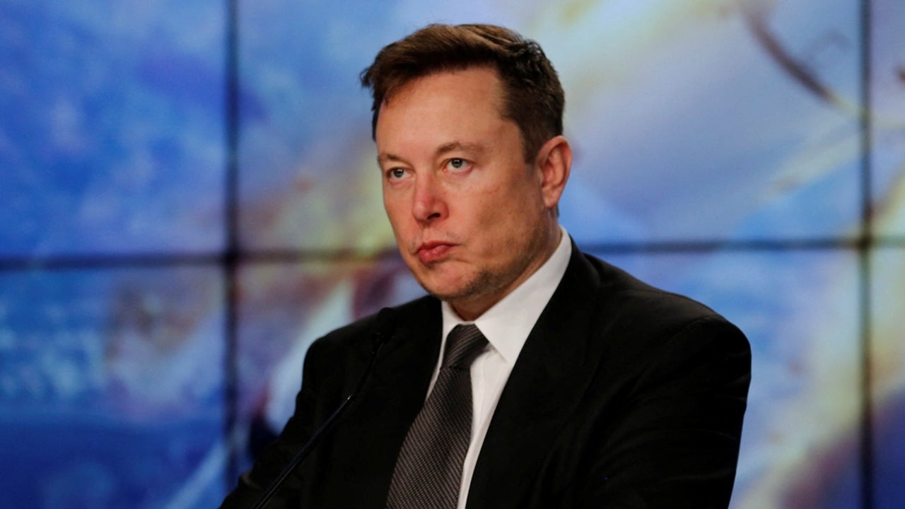 SpaceX, propiedad de Musk, denunciada por discriminación en contrataciones de personal