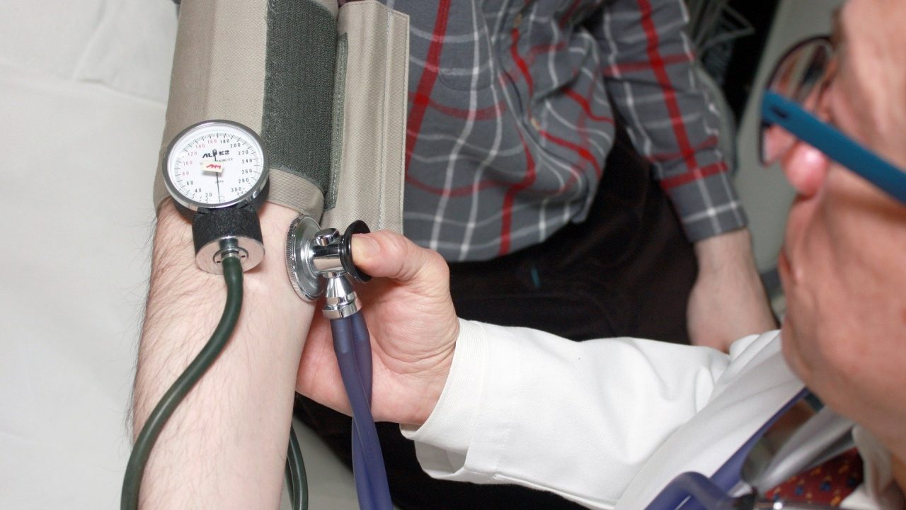 El sector salud aportó el 5.1% del PIB de México en 2022