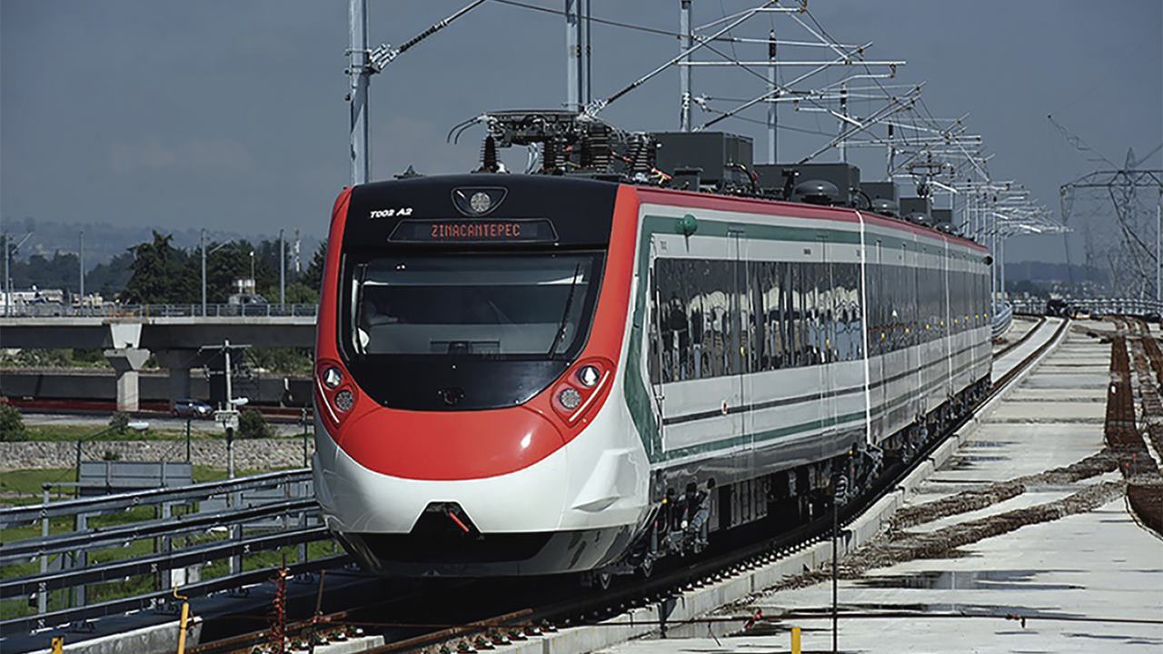 Avanza tren México-Querétaro; gobierno y Kansas City Southern pactan elaboración de proyecto