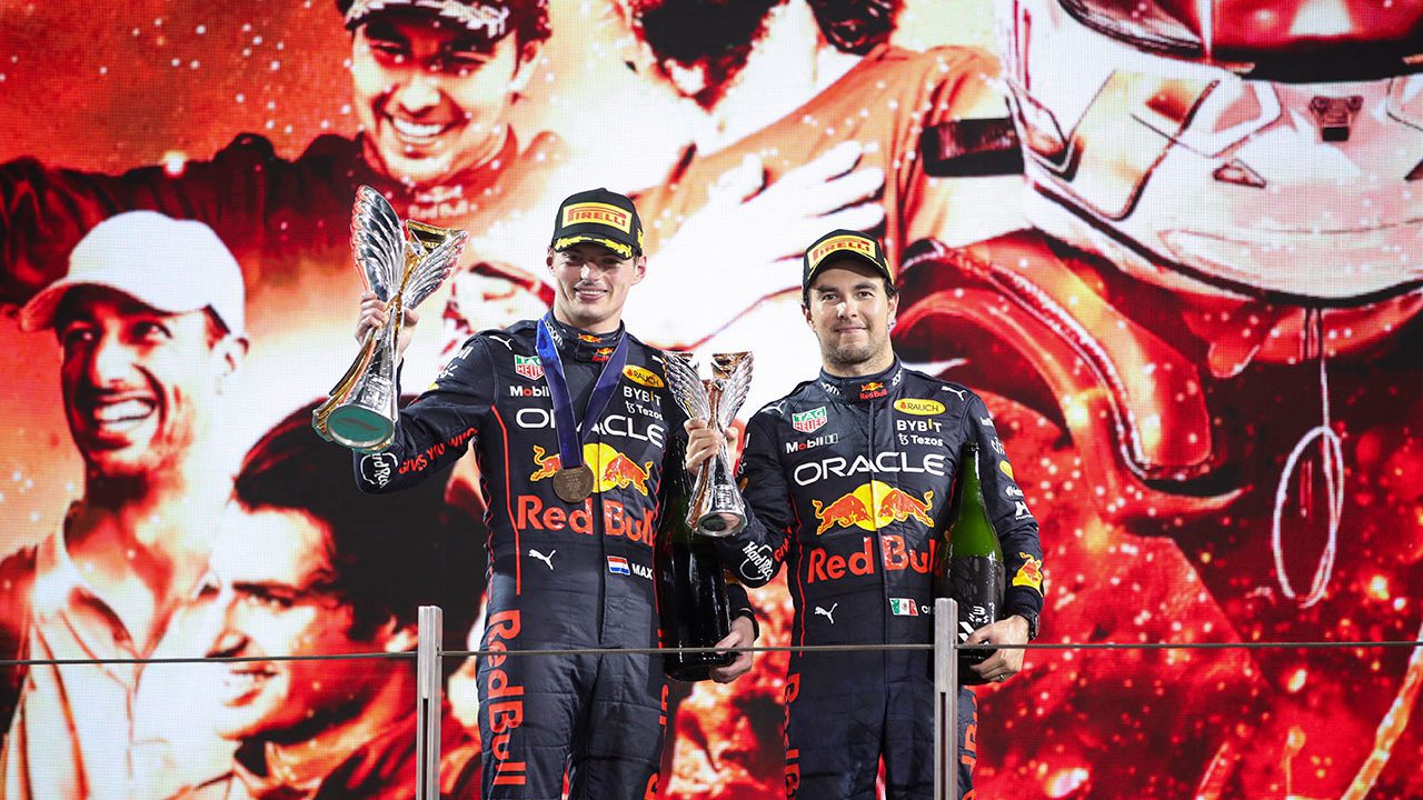 Verstappen pone el broche y ‘Checo’ Pérez se queda a punto