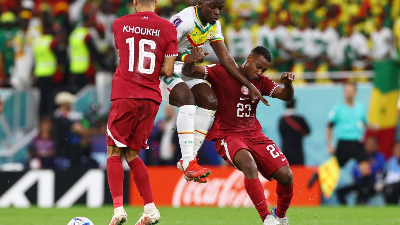Qatar, la primera selección eliminada de su Mundial
