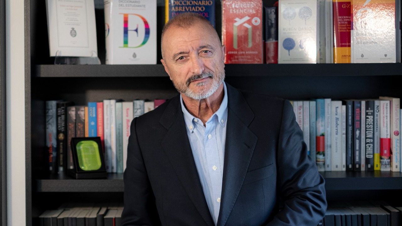 “Lo que detesto y amo de México está en Villa”, Arturo Pérez-Reverte