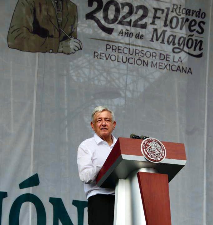 AMLO nombra su proyecto como ‘humanismo mexicano’: ‘el pueblo es el único sostén’