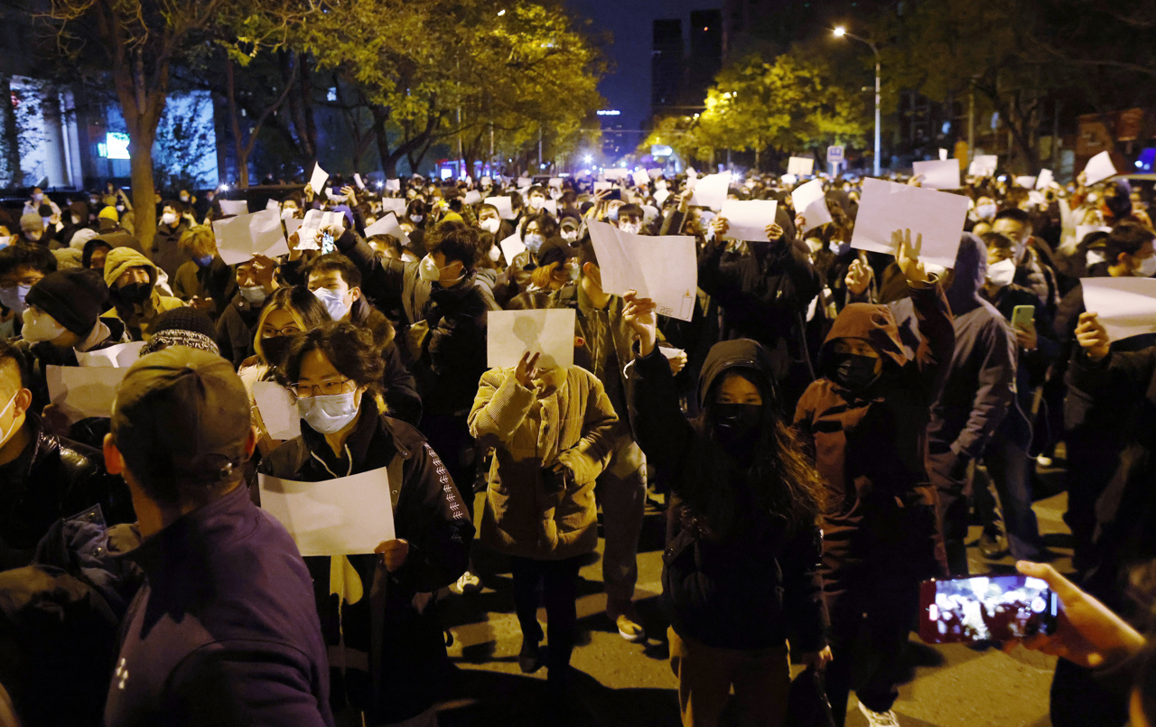 Las protestas en China por los confinamientos se extienden a las comunidades en el extranjero. Noticias en tiempo real