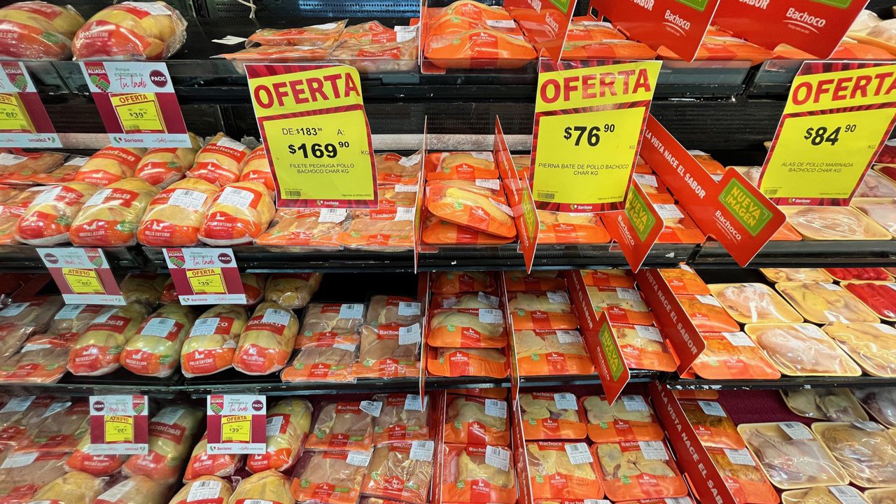 Inflación en México sigue moderándose; la subyacente acelera a su mayor nivel en 22 años