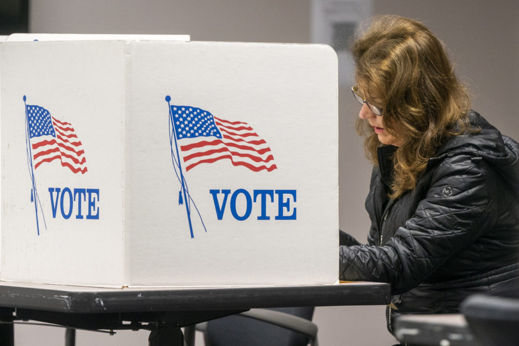 Elecciones EU-criptomonedas-Trump