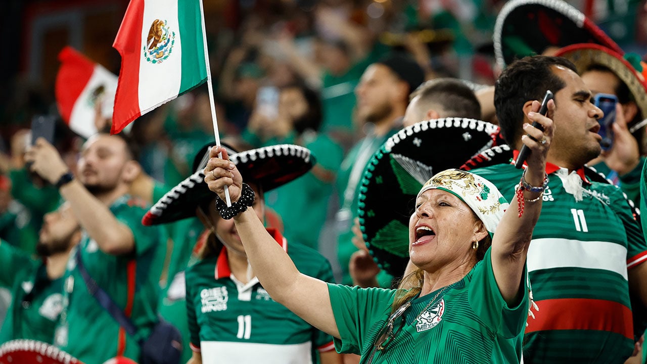 Primer estadio desmontable del mundo resiste a la pasión mexicana