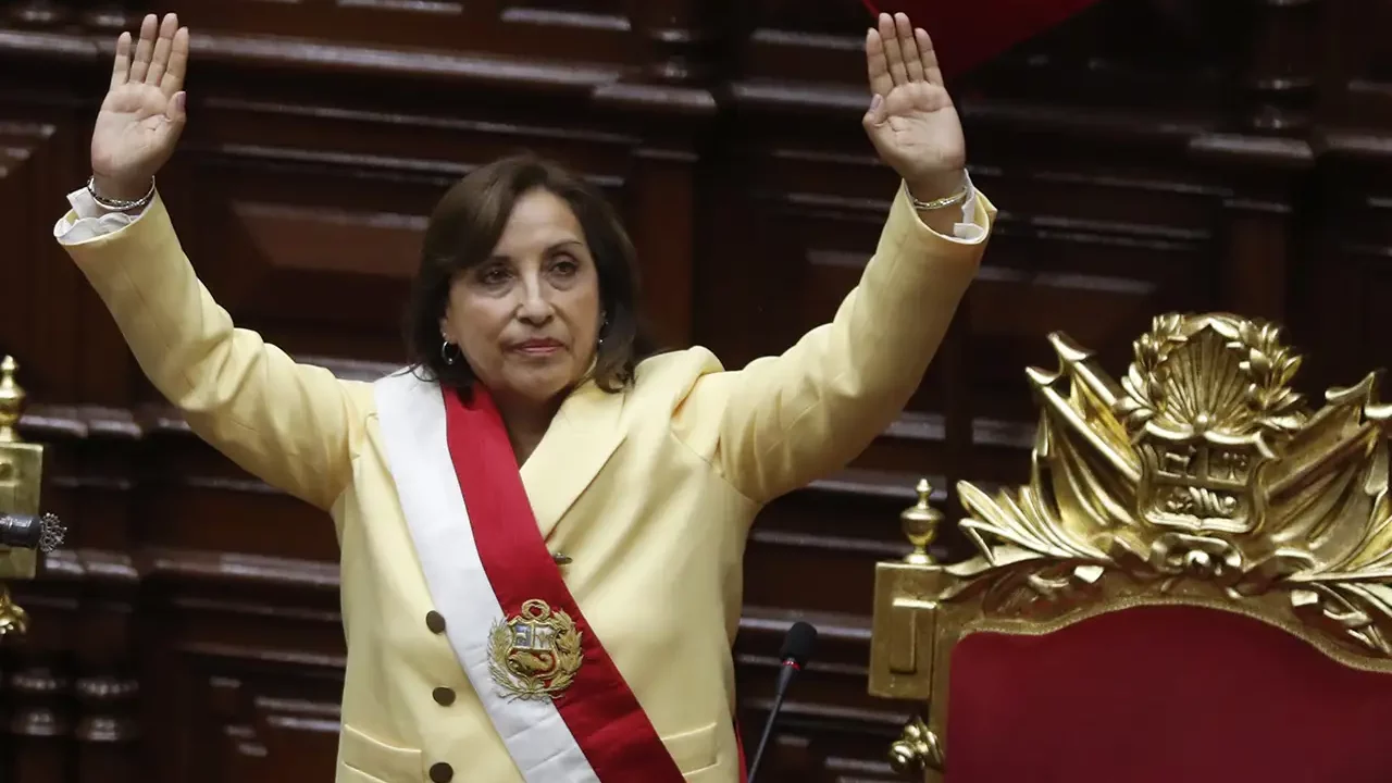 El 90% de peruanos desaprueba al Congreso y el 77% a Boluarte: sondeo