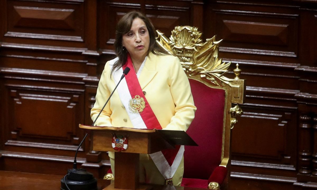 Boluarte espera a AMLO para cumbre de Alianza del Pacífico en Lima