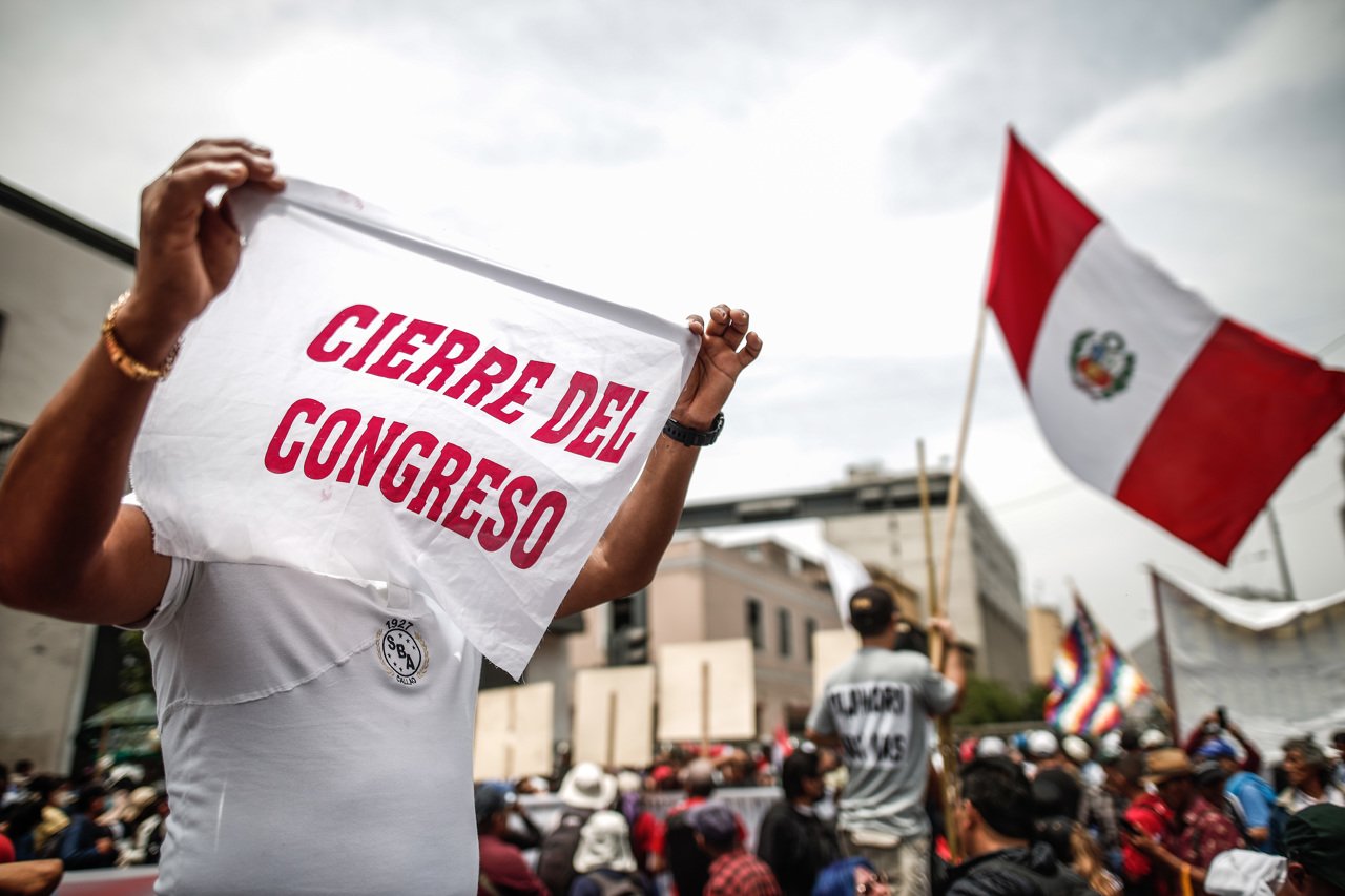 Perú considera elecciones para fines 2023; Castillo seguiría preso