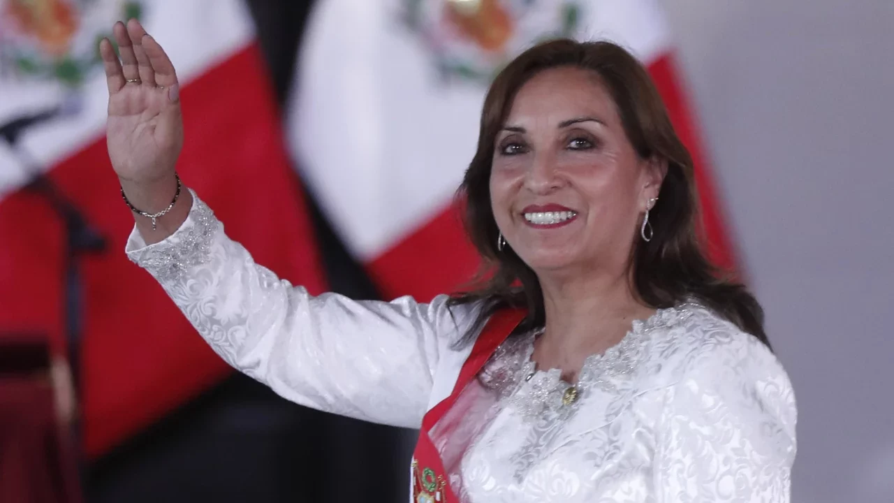Pedro Castillo dice que destitución o renuncia de Boluarte ‘es exigencia popular’ en Perú