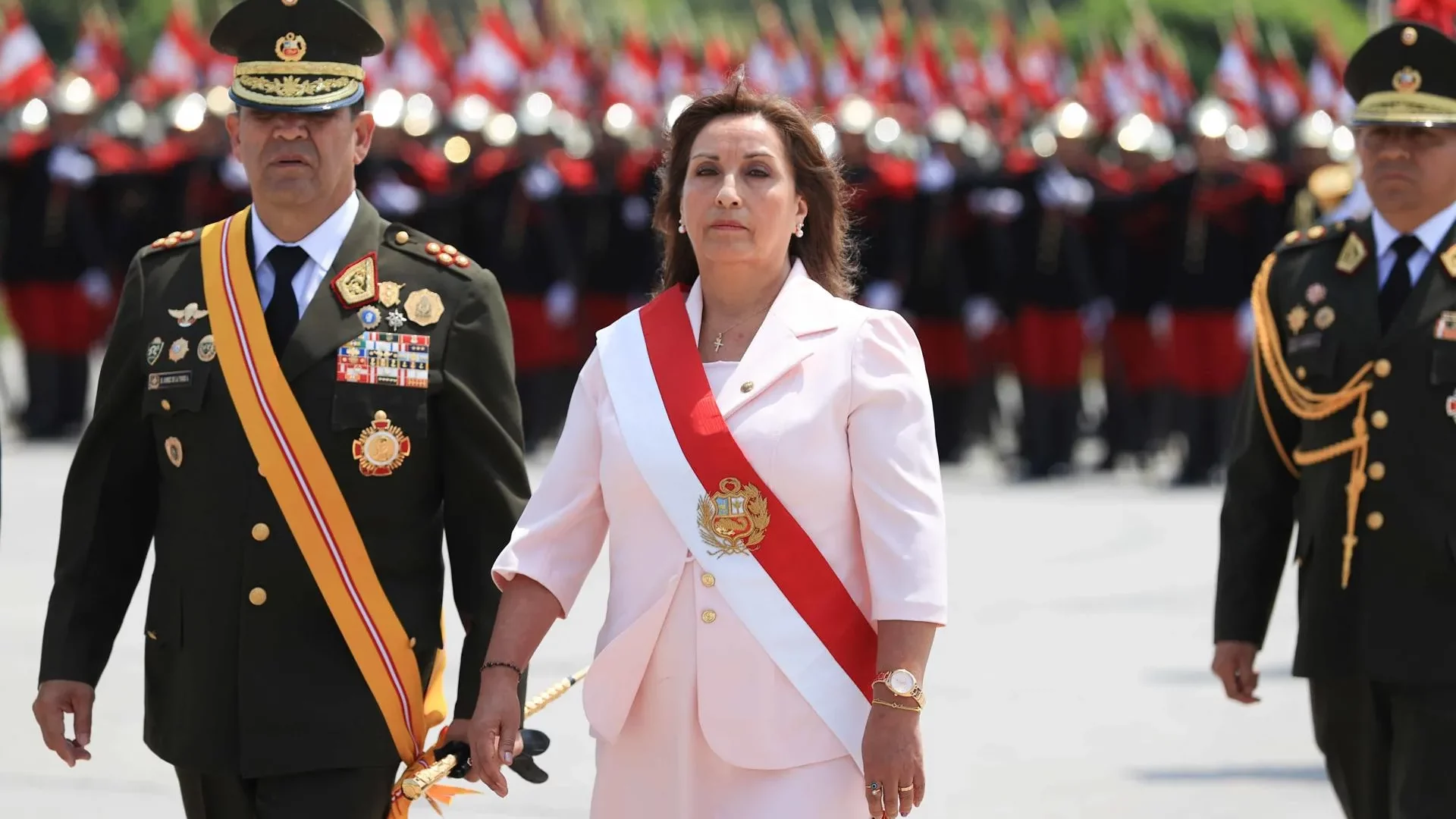 Perú llama a consulta a embajadores en México, Bolivia, Colombia y Argentina