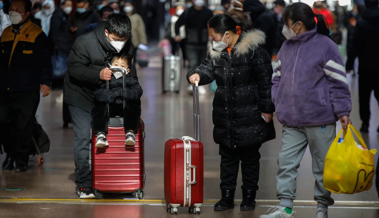 China retirará las cuarentenas al entrar en el país el próximo 8 de enero