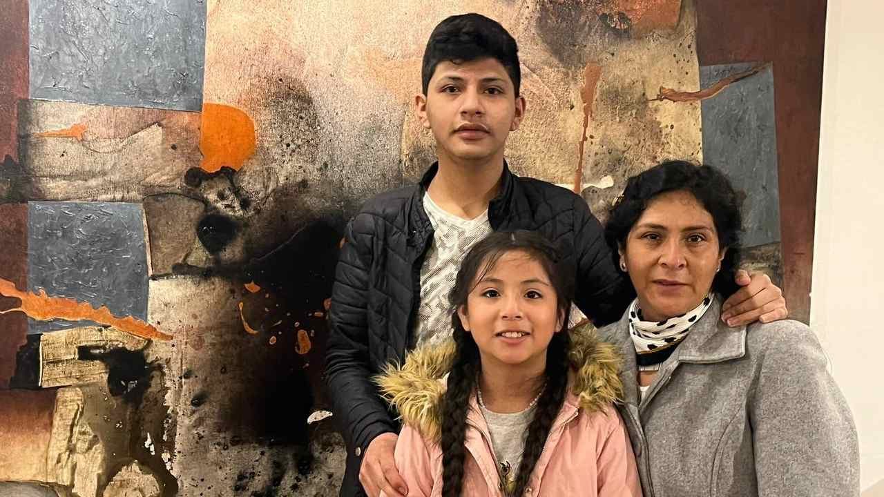 Familia de expresidente peruano Pedro Castillo llega a México bajo asilo