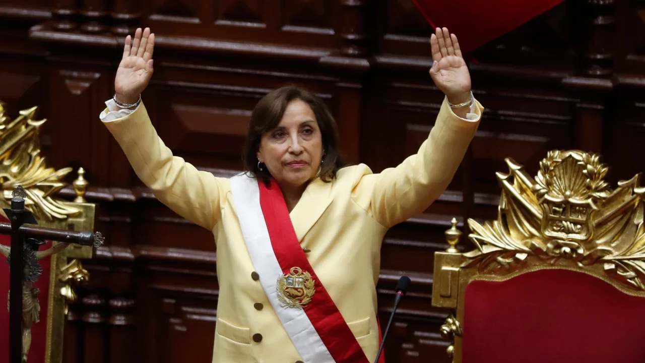 Perú transmite a México su rechazo por la injerencia en sus asuntos internos
