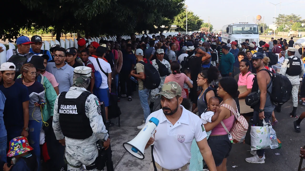 Empresarios de la frontera sur de México piden orden ante más migrantes