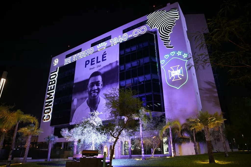 13 Funeral Pelé
