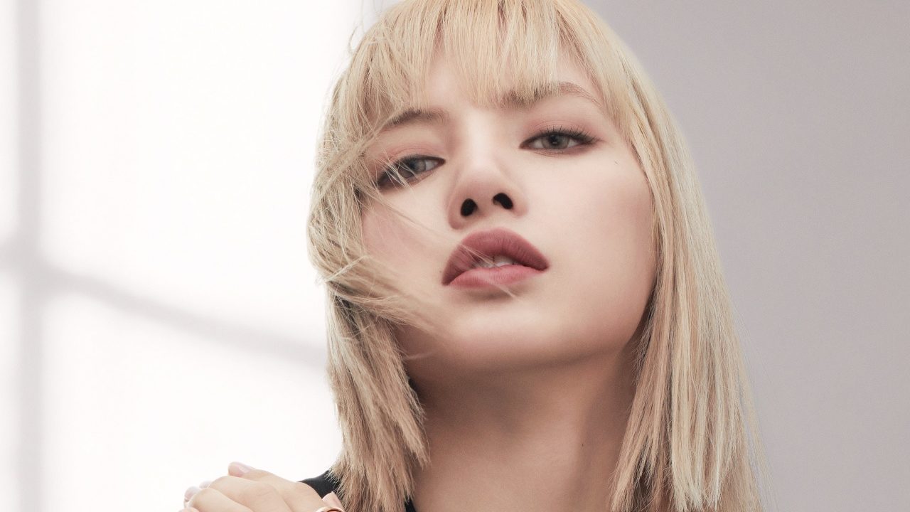 Bvlgari lanza reloj edición limitada en colaboración con Lisa de BLACKPINK