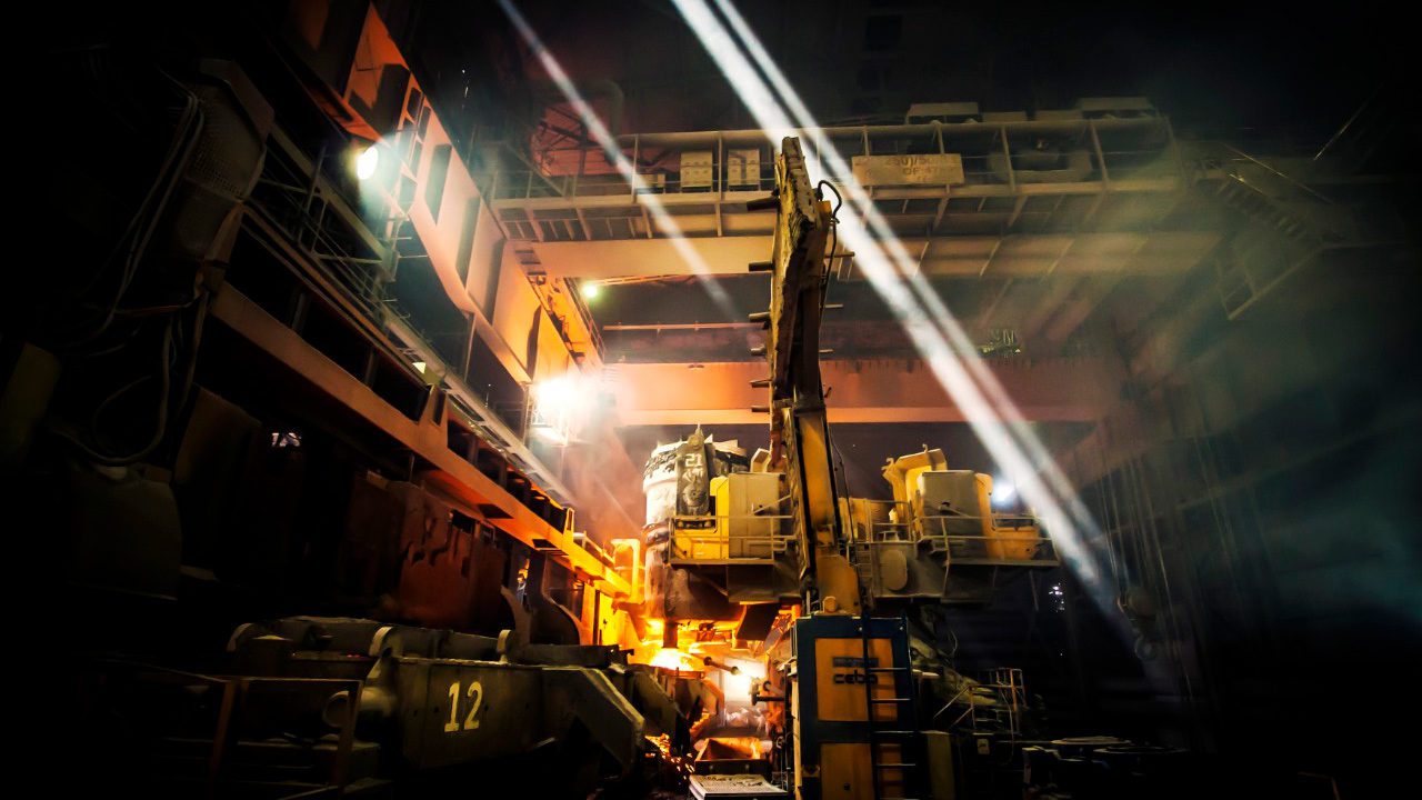 La producción industrial de México cayó un 2.8% interanual en enero