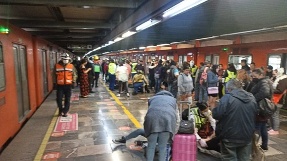 Se registra accidente en túnel del metro de la CDMX, entre estaciones  Potrero y La Raza • Actualidad • Forbes México