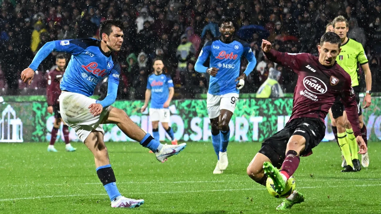JPMorgan podría financiar la liga italiana de futbol con hasta 1,100 mdd