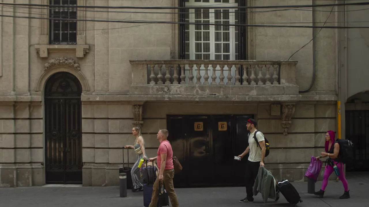 Pros y contras de la gentrificación; del mejoramiento urbano, rent gap al ‘blanqueamiento por despojo’