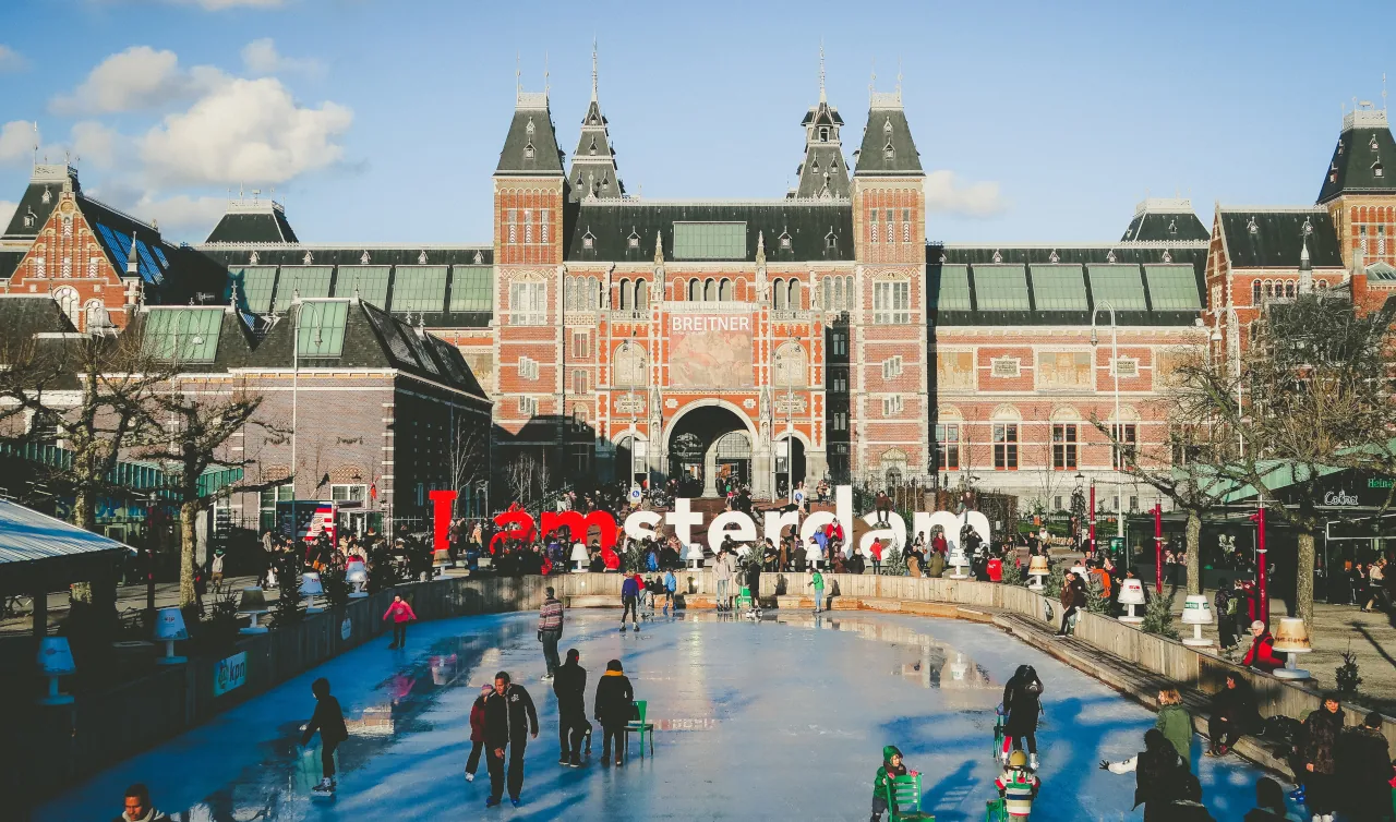 Por una mayor equidad: Ámsterdam propone ley para corregir errores administrativos de sus ciudadanos