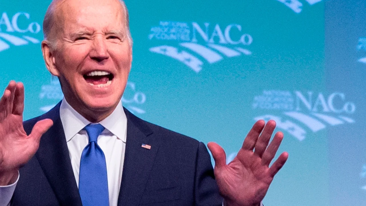Republicanos piden que Biden dé explicaciones públicas sobre ovnis
