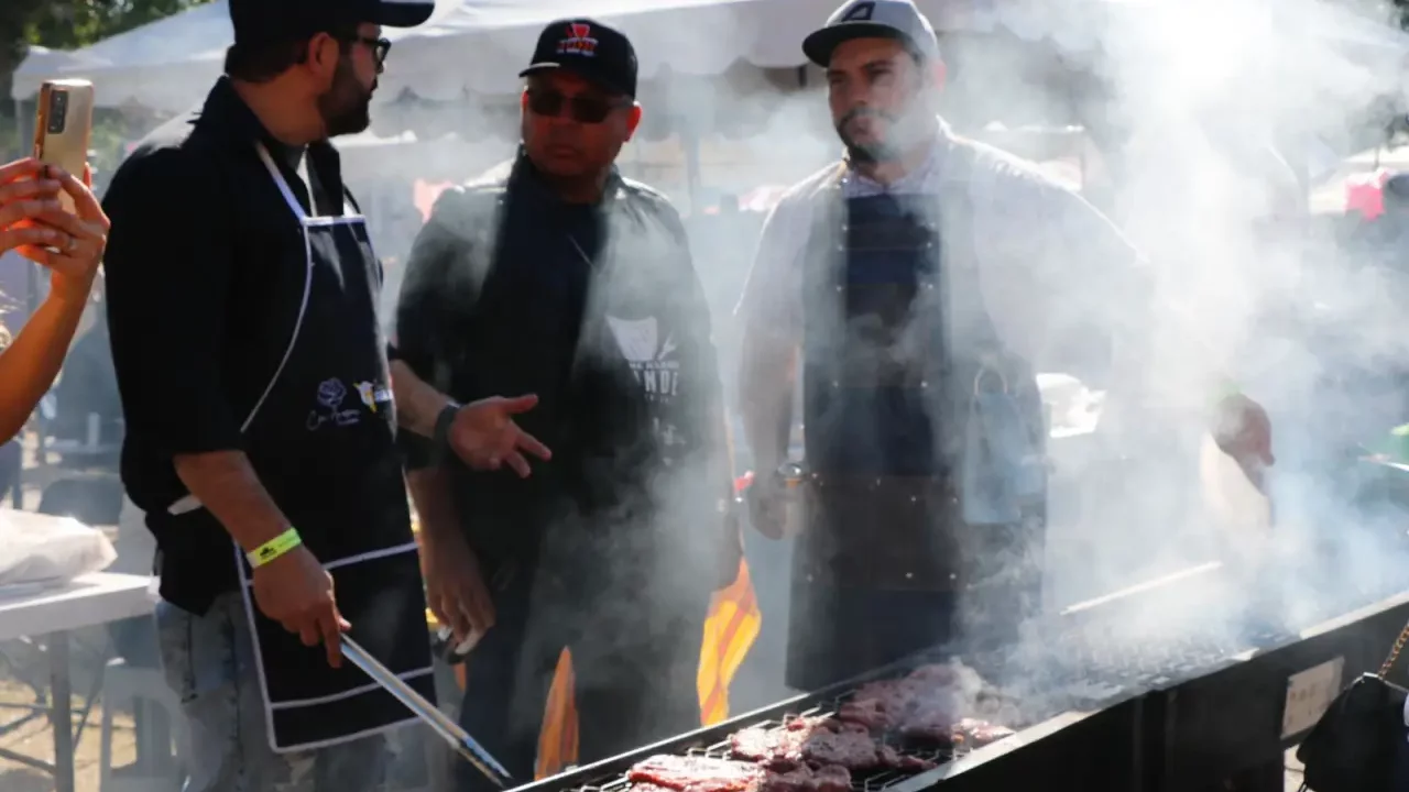 Sonora logra récord Guinness por mayor cantidad de personas asando carne al mismo tiempo