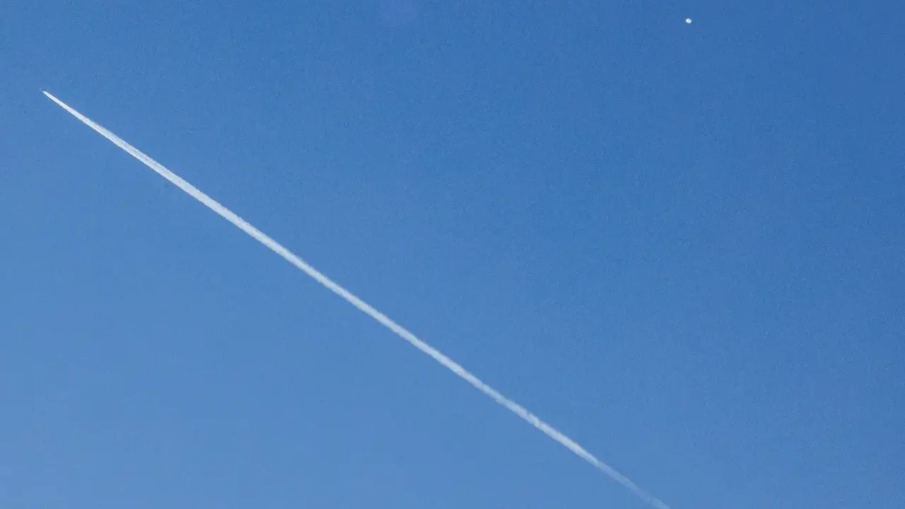 EU cree que el globo chino pudo recopilar información de inteligencia