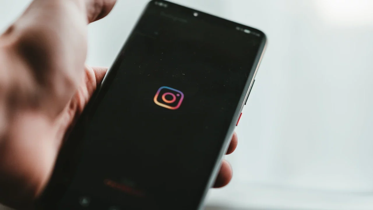 Asociación Cinematográfica exige a Meta que retire la etiqueta PG-13 de clasificación de contenidos en Instagram