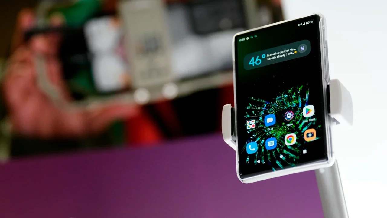 MWC 2023 | Los celulares que vienen: pantallas deslizantes, mejor cámara y carga rápida