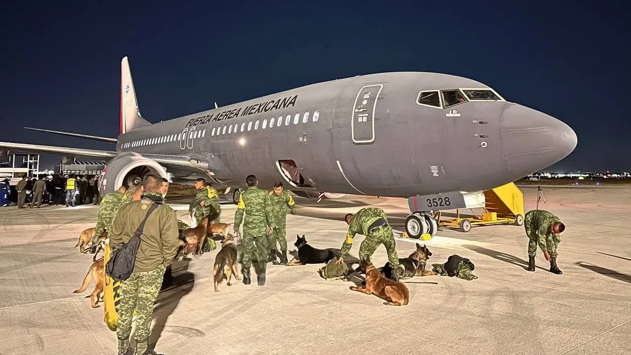 Despega avión de la Fuerza Aérea Mexicana hacia Turquía para brindar ayuda