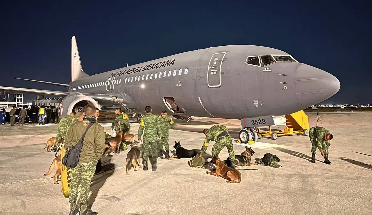 Despega avión de la Fuerza Aérea Mexicana hacia Turquía para brindar ayuda