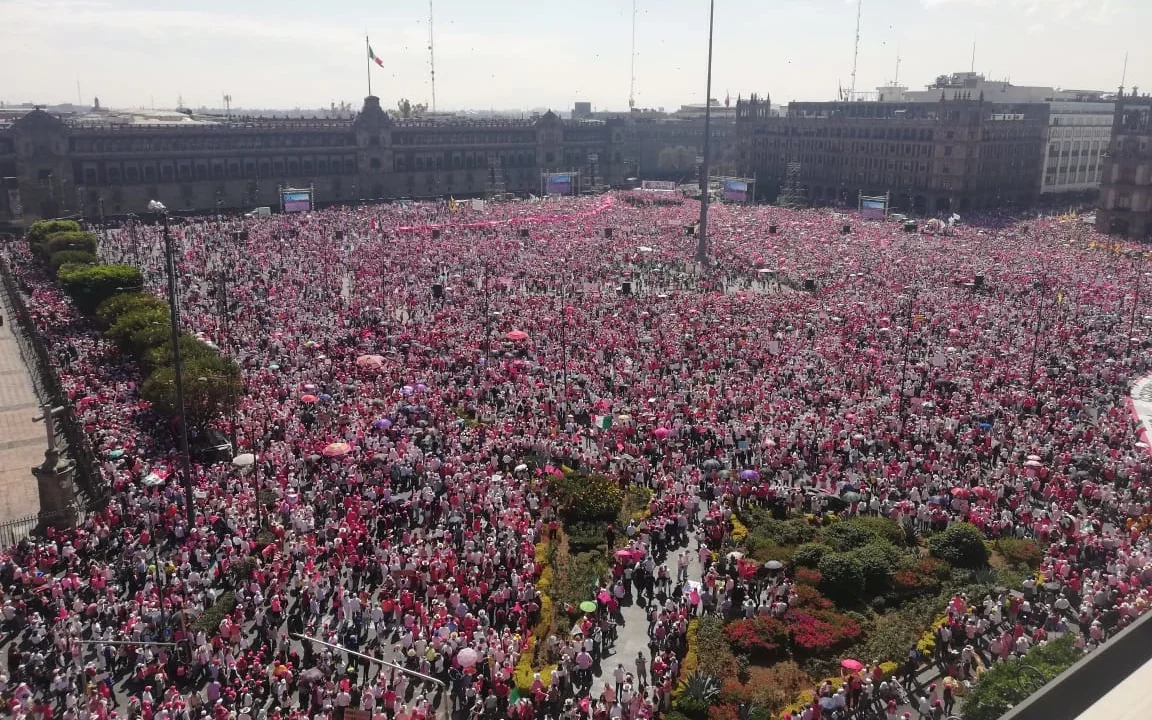 Corte admite controversia del INE contra ‘plan B’ de reforma electoral de AMLO