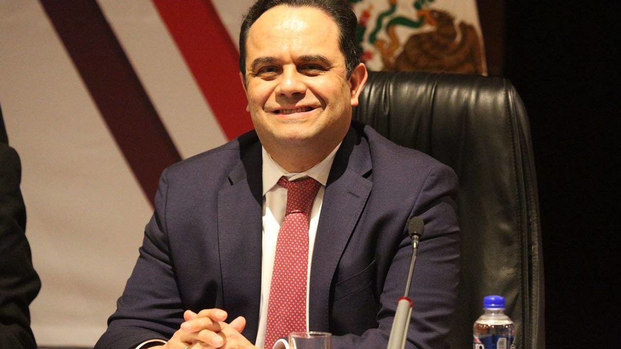 A AMLO no le gusta el Inai y quisiera que no existiera: comisionado