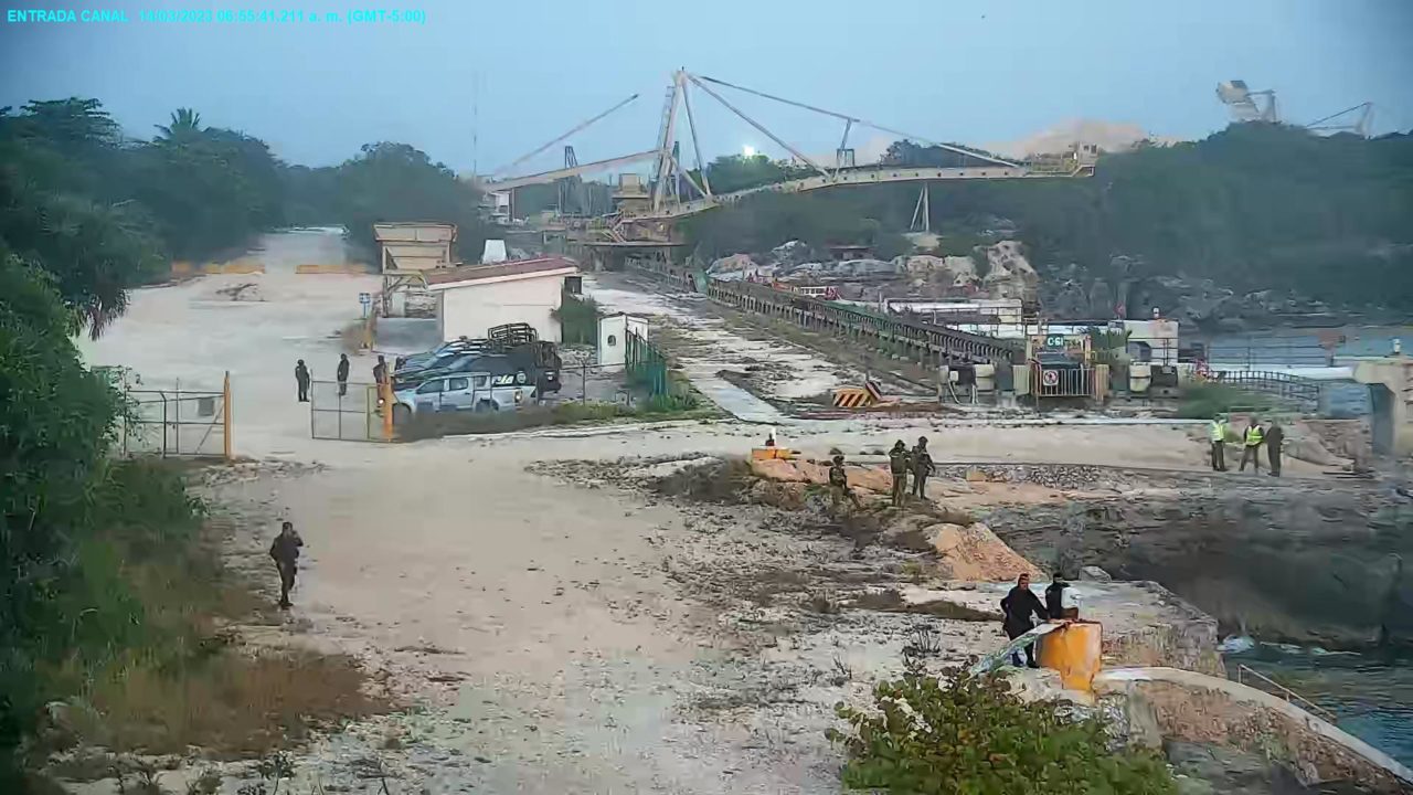 Vulcan Materials acusa toma ilegal de su puerto en Quintana Roo
