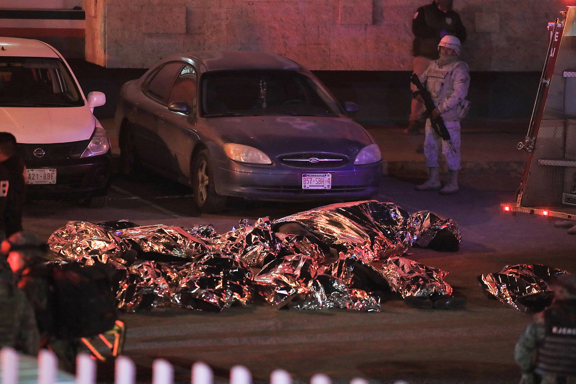 Migrantes de diversas nacionalidades murieron en un incendio en Ciudad Juárez. Foto: EFE.