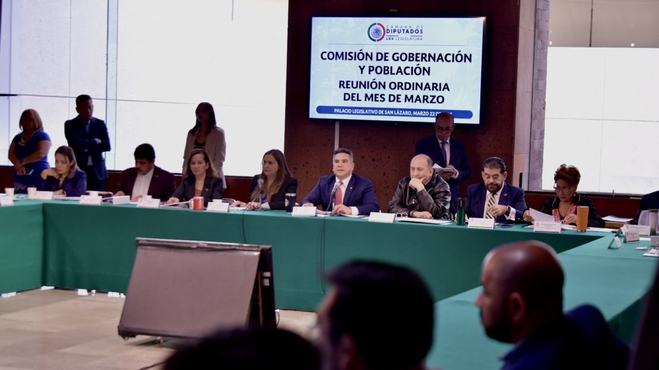 Morena recula y modifica artículo del ‘plan B’ electoral de AMLO sobre gasto en propaganda