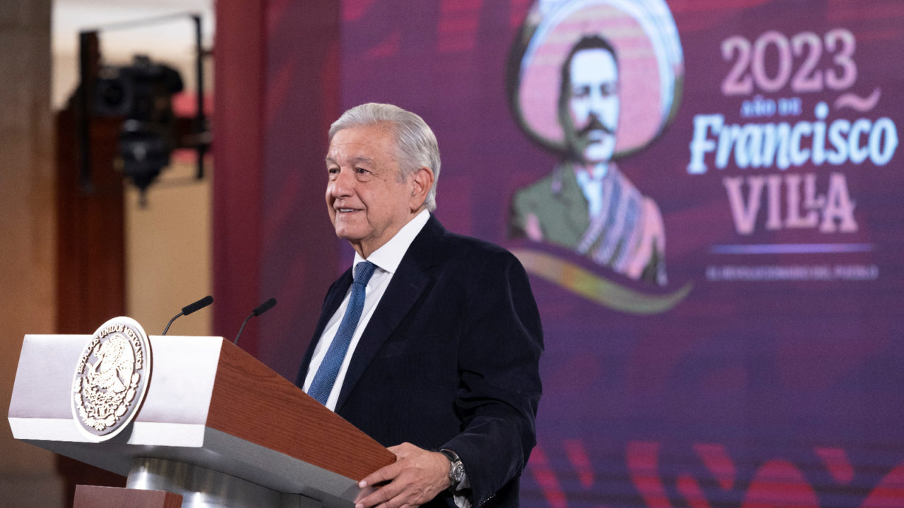 Le haré caso al INE, ahora llamaré a no votar por los corruptos, reta AMLO