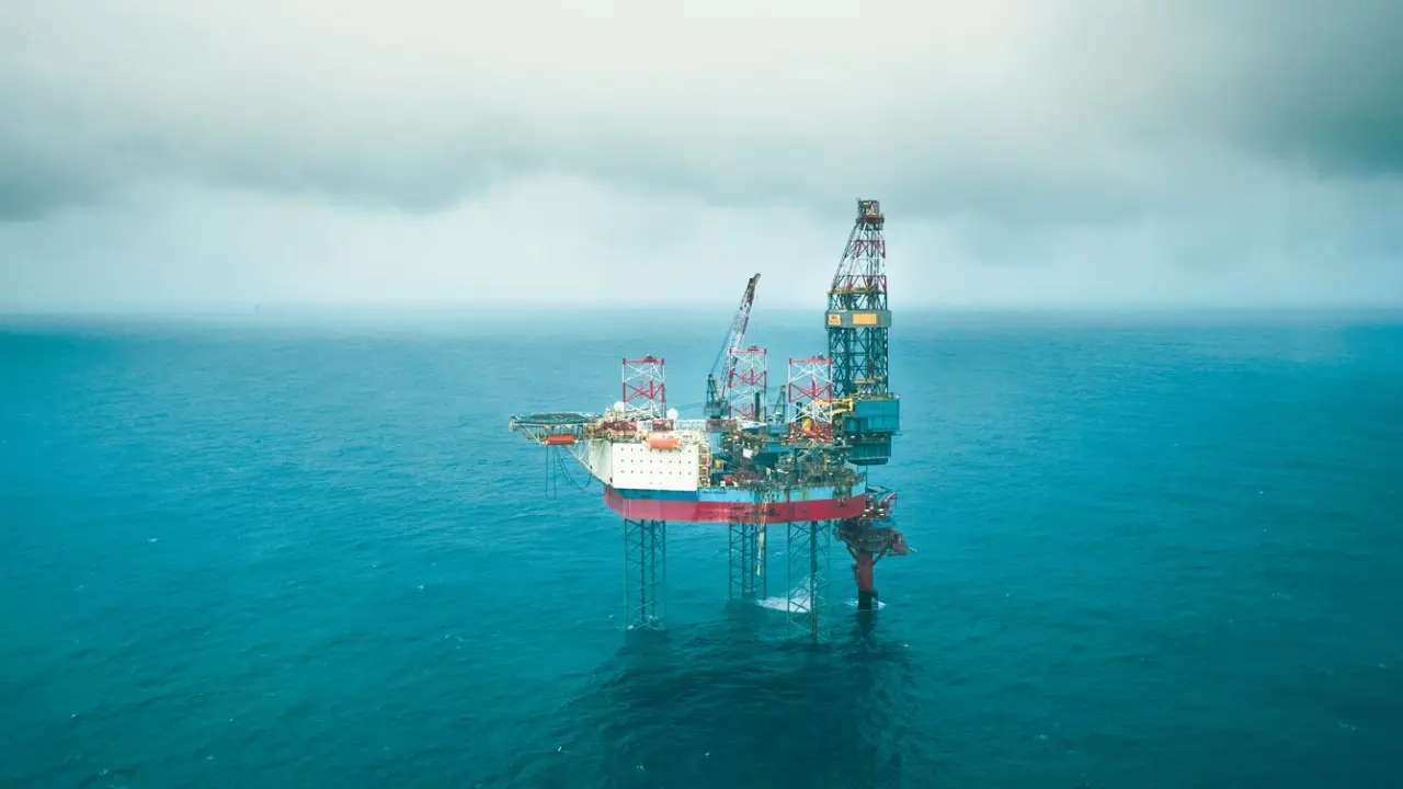 Hito: petrolera europea arranca el primer almacenamiento marino de CO2