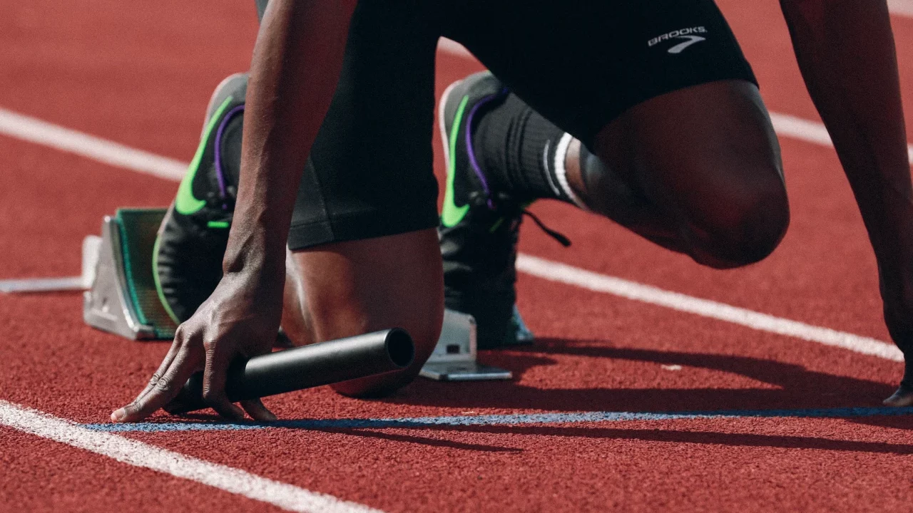 Comité Olímpico de EU prohíbe a mujeres trans competir en deportes femeninos