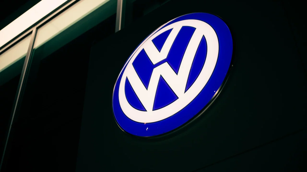 Volkswagen invertirá 190,000 mdd en su objetivo de vehículos eléctricos