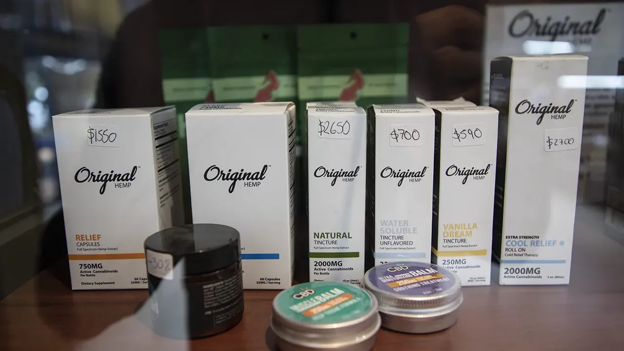 El CBD: un aliado innovador para la industria cosmética