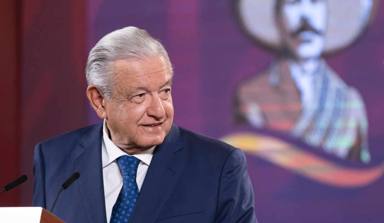 AMLO acusa campaña de desprestigio por corrupción en Segalmex