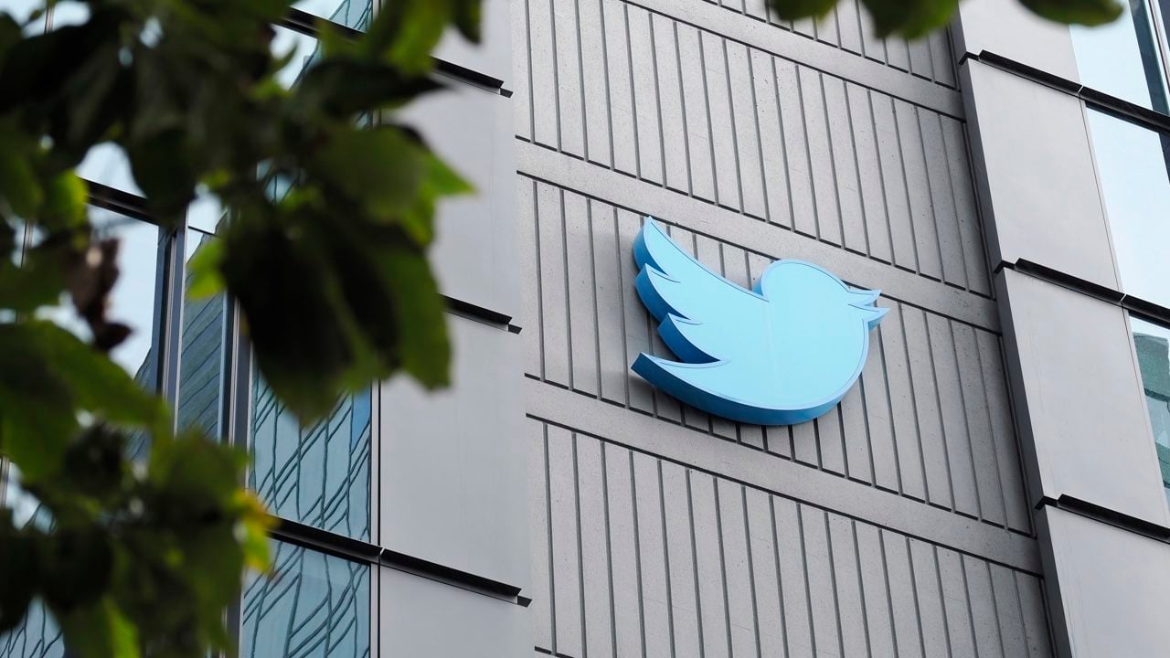 Twitter quita etiquetas con que identificaba a medios ‘afiliados a gobiernos’