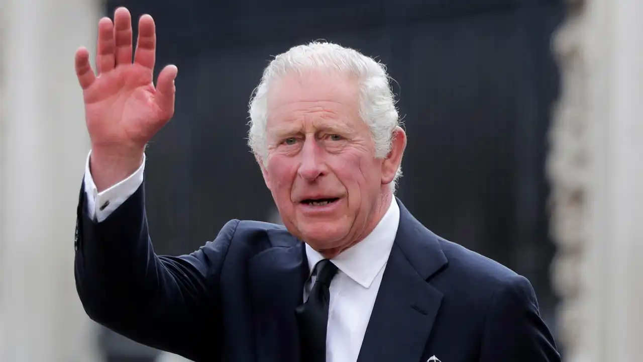 Primer ministro británico asegura que el cáncer del rey Carlos III fue detectado a tiempo