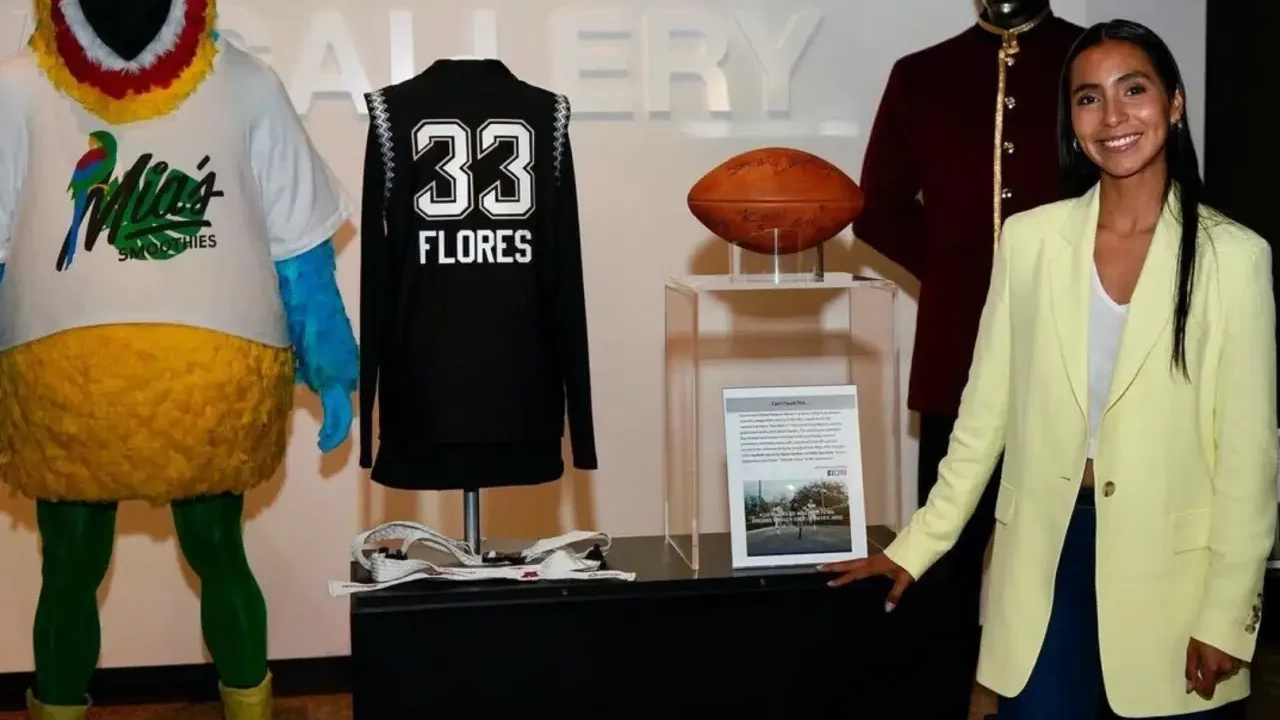 Diana Flores, la primera jugadora mexicana de flag football en llegar al museo del Salón de la Fama
